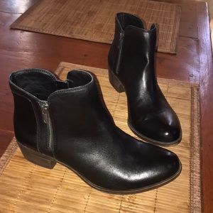 Lucky Brand Basel bootie